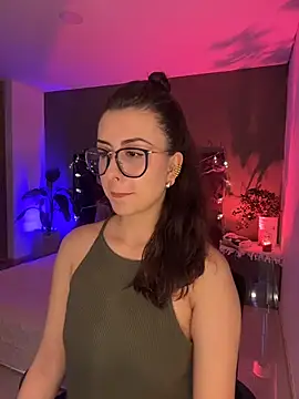 EmaSaenz online show from 26, 2, 2026