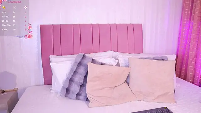 Snapshot of kath_rosee1 chatting on 23, 9, 2025 kath rosee1 online show from 23, 9, 2025