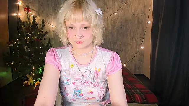 Snapshot of MariaMango chatting on 21, 12, 2025 MariaMango online show from 21, 12, 2025