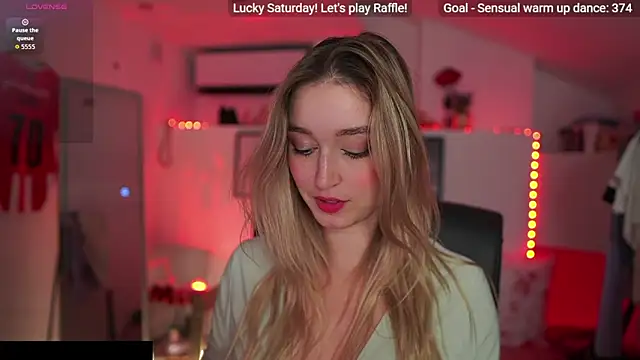 Snapshot of Alexis___Texas chatting on 22, 11, 2025 Alexis Texas online show from 22, 11, 2025