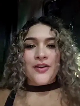 Snapshot of Sara_smiiith211 chatting on 9, 5, 2026 Sara smiiith211 online show from 9, 5, 2026