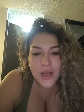 Snapshot of Sara_smiiith211 chatting on 20, 5, 2026 Sara smiiith211 online show from 20, 5, 2026
