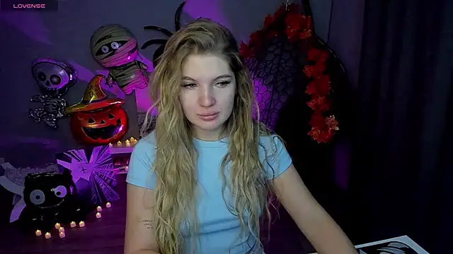 lily williamss online show from 12, 10, 2025