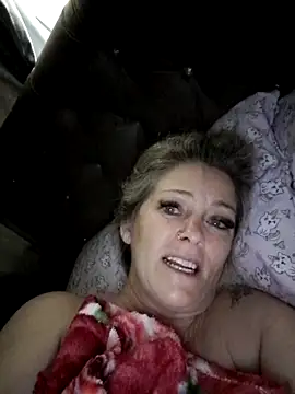 marcialoira online show from 17, 11, 2025