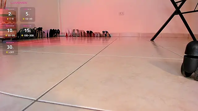 Kimmroggerr online show from 19, 2, 2025