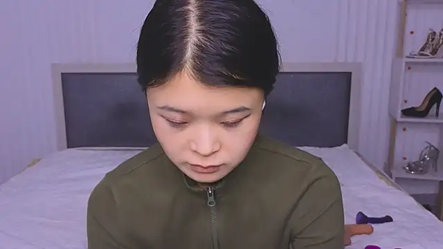 Tina Kim  online show from 9, 12, 2024