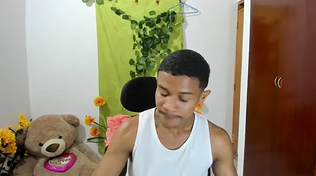 Snapshot of corzoethan chatting on 17, 1, 2025 corzoethan online show from 17, 1, 2025