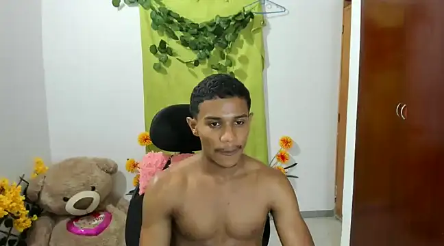 Snapshot of corzoethan chatting on 25, 1, 2025 corzoethan online show from 25, 1, 2025