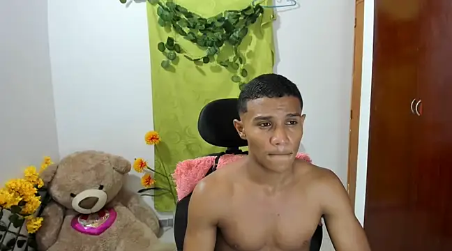Snapshot of corzoethan chatting on 29, 1, 2025 corzoethan online show from 29, 1, 2025