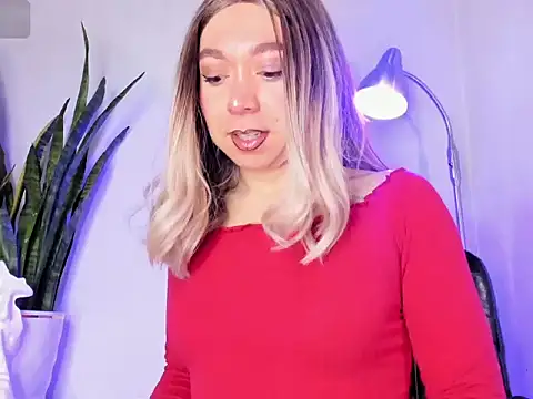 Snapshot of victoria_qq chatting on 26, 10, 2025 victoria qq online show from 26, 10, 2025