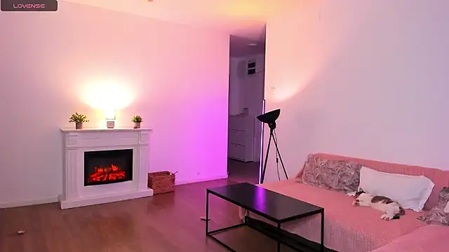 AnysaSmith online show from 2, 2, 2026