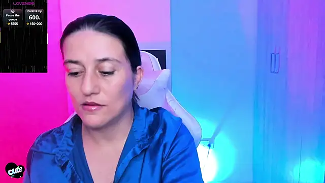 Snapshot of Saskyaa chatting on 26, 2, 2025 Saskyaa online show from 26, 2, 2025