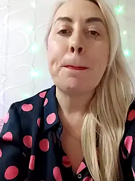 HotJanet online show from 8, 1, 2025