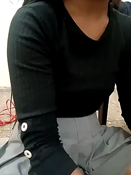 Snapshot of sweet_jia23 chatting on 2, 2, 2025 sweet jia23 online show from 2, 2, 2025