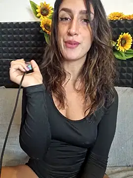 Snapshot of Stefania_PT chatting on 17, 10, 2025 Stefania PT online show from 17, 10, 2025
