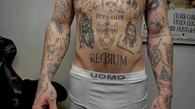 Snapshot of layneinchains chatting on 7, 11, 2025 layneinchains online show from 7, 11, 2025