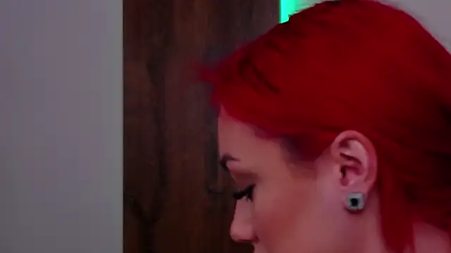 Snapshot of EmyHilton chatting on 21, 2, 2026 EmyHilton online show from 21, 2, 2026