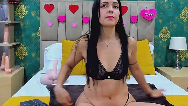 SuzanSmithh online show from 4, 2, 2025