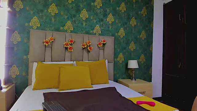 SuzanSmithh online show from 12, 1, 2026