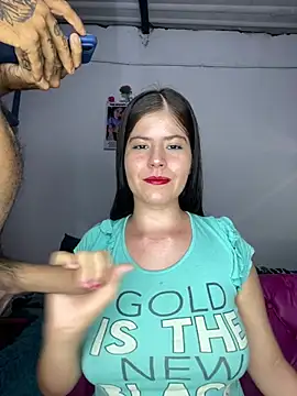 Snapshot of Hotnightsexxx chatting on 5, 3, 2025 Hotnightsexxx online show from 5, 3, 2025