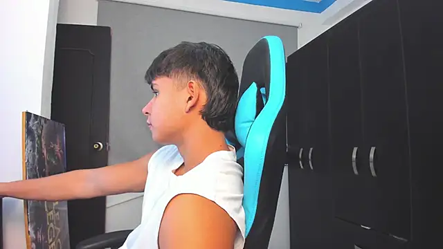 Bray Kevin online show from 8, 11, 2025