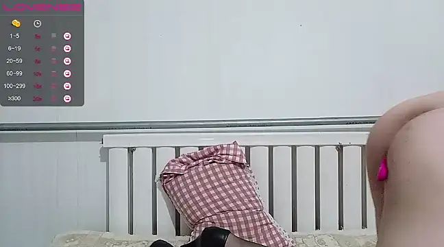 Snapshot of mimi-yangyang chatting on 20, 12, 2024 mimi-yangyang online show from 20, 12, 2024