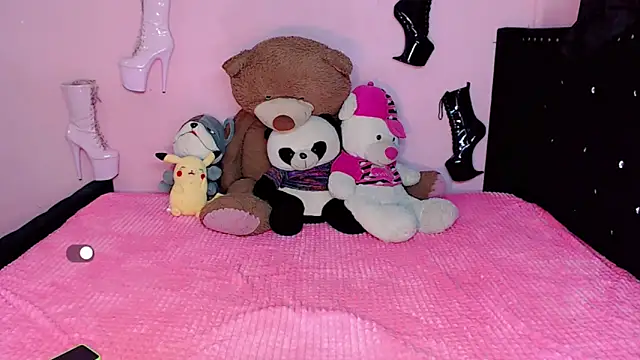 Snapshot of Ciinamonloren chatting on 21, 3, 2025 Ciinamonloren online show from 21, 3, 2025