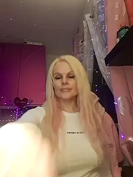 Snapshot of Angeldevilus chatting on 10, 1, 2025 Angeldevilus online show from 10, 1, 2025