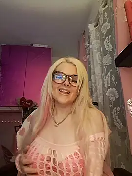 Snapshot of Angeldevilus chatting on 17, 1, 2025 Angeldevilus online show from 17, 1, 2025