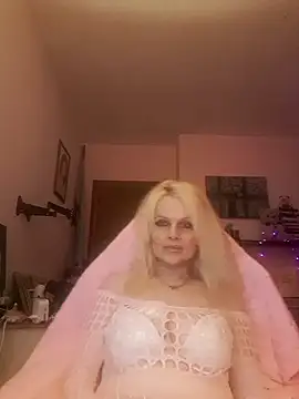 Snapshot of Angeldevilus chatting on 11, 9, 2025 Angeldevilus online show from 11, 9, 2025