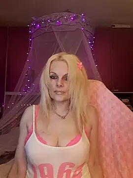 Snapshot of Angeldevilus chatting on 13, 2, 2026 Angeldevilus online show from 13, 2, 2026