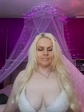 Angeldevilus online show from 7, 6, 2026