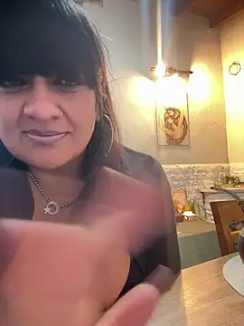 Sensualmente333 online show from 3, 6, 2026