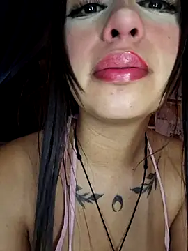 Snapshot of Hot_sophie_ chatting on 8, 3, 2025 Hot sophie  online show from 8, 3, 2025