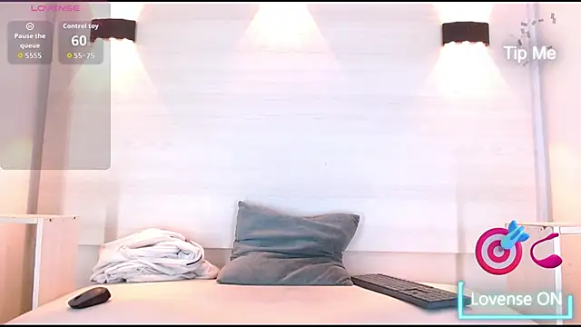 Snapshot of jeic_18 chatting on 25, 9, 2025 jeic 18 online show from 25, 9, 2025