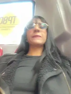 valentinabaez online show from 26, 2, 2025