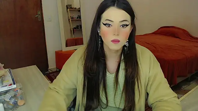 Snapshot of Sophie_Fantasys chatting on 8, 6, 2026 Sophie Fantasys online show from 8, 6, 2026