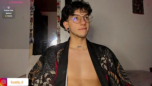 Snapshot of koddy_0 chatting on 2, 5, 2026 koddy 0 online show from 2, 5, 2026