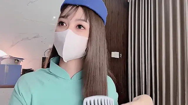 Mono-Stewardesss online show from 19, 10, 2025