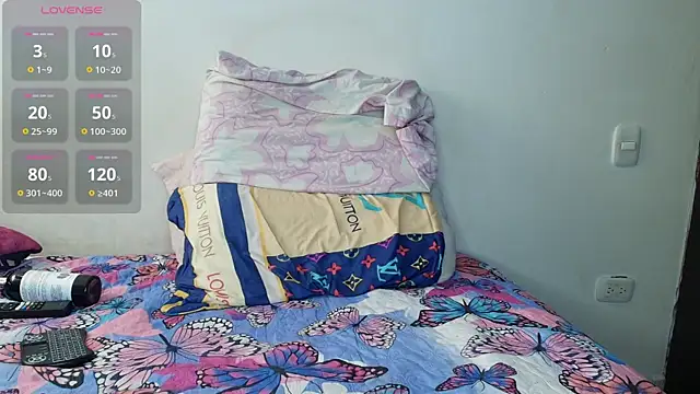 mrsmaira online show from 11, 4, 2026