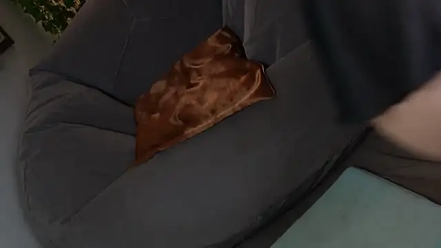 Snapshot of NaughtYHomemadE chatting on 19, 1, 2025 NaughtYHomemadE online show from 19, 1, 2025