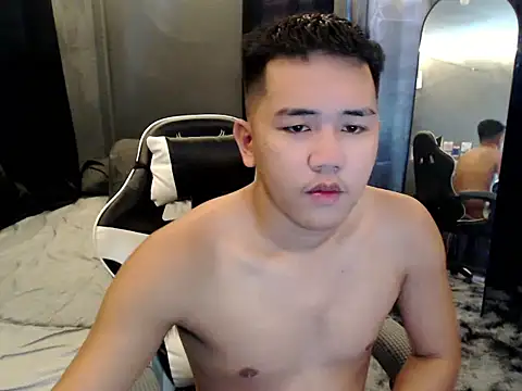 Snapshot of xgregor07 chatting on 22, 10, 2025 xgregor07 online show from 22, 10, 2025