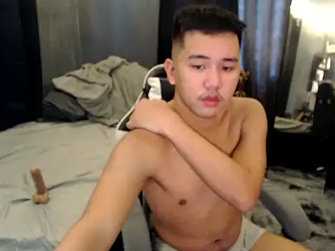 Snapshot of xgregor07 chatting on 6, 11, 2025 xgregor07 online show from 6, 11, 2025