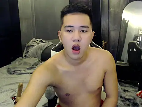 Snapshot of xgregor07 chatting on 11, 11, 2025 xgregor07 online show from 11, 11, 2025