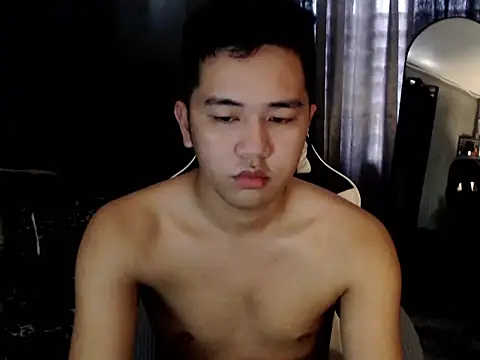 Snapshot of xgregor07 chatting on 19, 11, 2025 xgregor07 online show from 19, 11, 2025