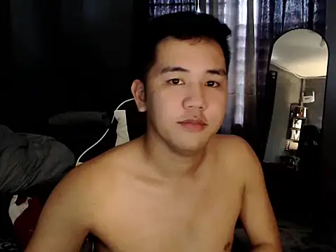 Snapshot of xgregor07 chatting on 21, 11, 2025 xgregor07 online show from 21, 11, 2025