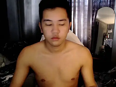 Snapshot of xgregor07 chatting on 28, 11, 2025 xgregor07 online show from 28, 11, 2025