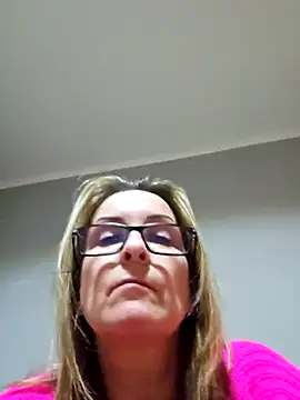 Snapshot of Steffi45 chatting on 24, 2, 2026 Steffi45 online show from 24, 2, 2026