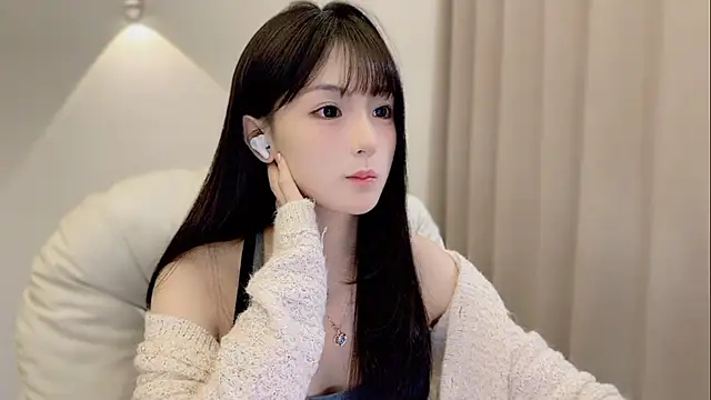 SHUIshui  online show from 22, 10, 2025