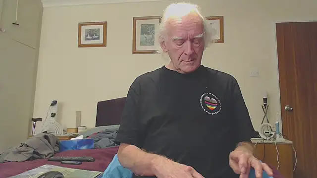 WaverlyKernow online show from 9, 1, 2025